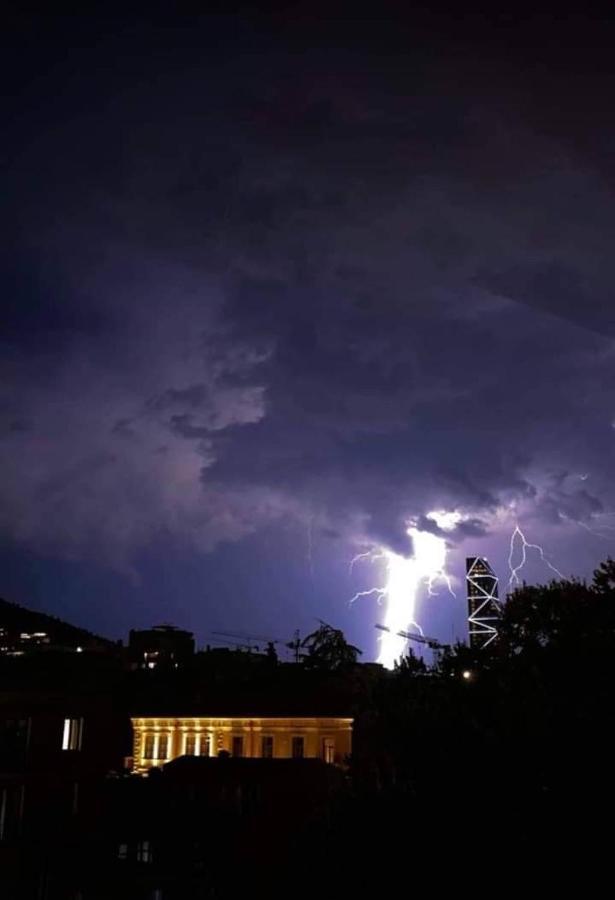 Guest House Sky Plus Tiflis Exterior foto