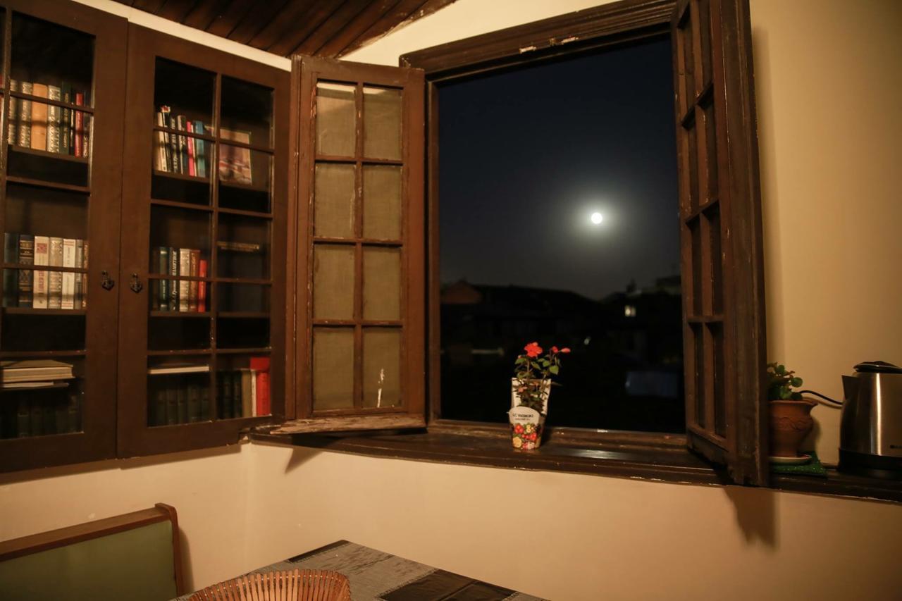 Guest House Sky Plus Tiflis Exterior foto