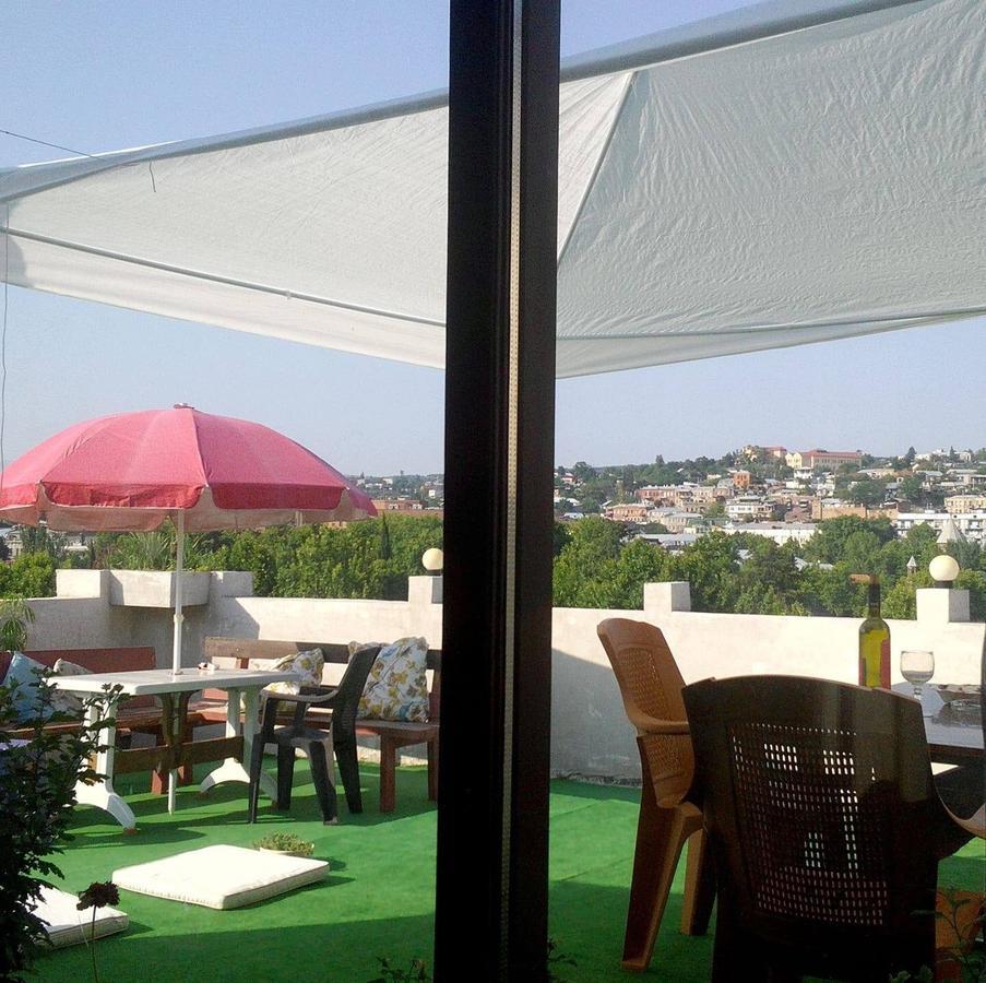 Guest House Sky Plus Tiflis Exterior foto