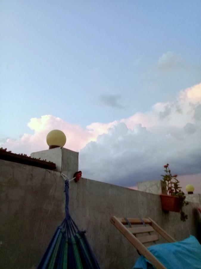 Guest House Sky Plus Tiflis Exterior foto